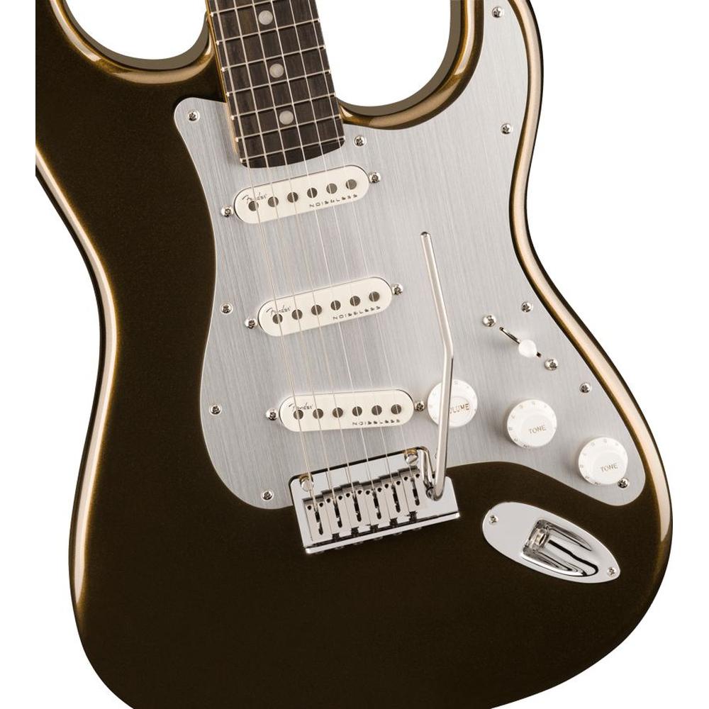 Fender American Ultra II Stratocaster in Texas Tea
