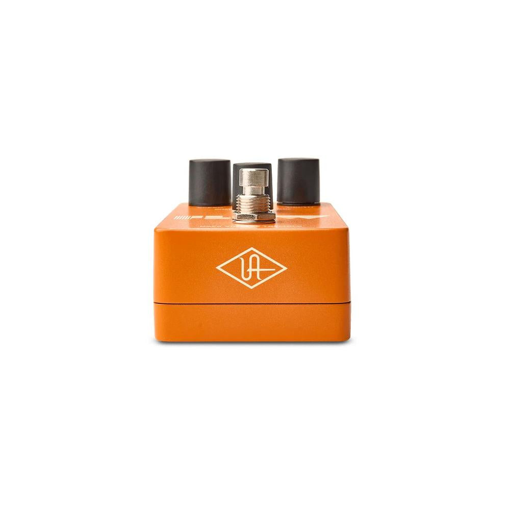 Universal Audio Flow Vintage Tremolo Guitar Pedal